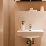Bari *